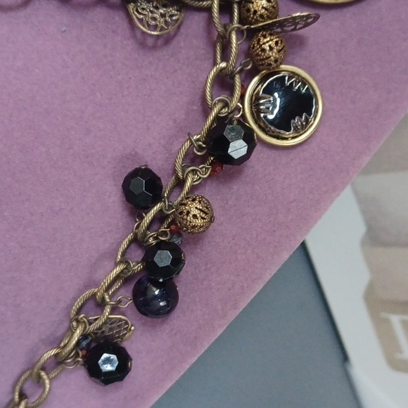 Necklace - Picture 4 of 11